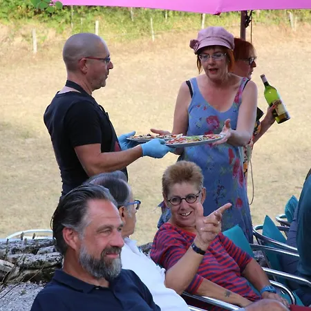 Domaine Les Teuilleres Bed & Breakfast Lacam-dʼOurcet