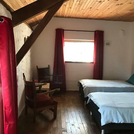 Bed & Breakfast Domaine Les Teuilleres *