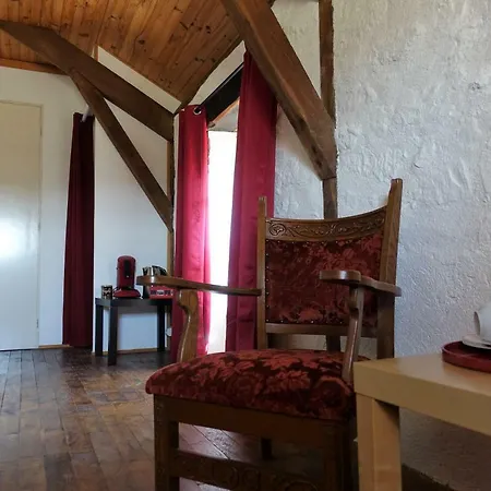 Domaine Les Teuilleres Lacam-d'Ourcet